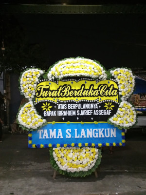 Papan Bunga Duka di Cimanuk